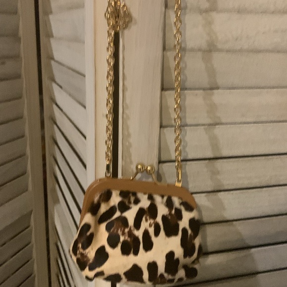 D&G Bag So UNIQUE Kiss lock Animal Print Fur Gold Chain/ Charms - Picture 2 of 12